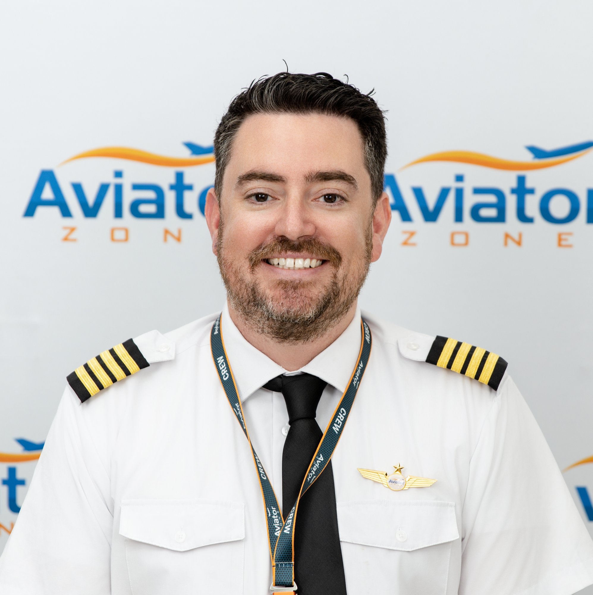 matthew-pilot-instructor-id-aviator-zone-academy